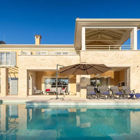 Lorraine By Ilc- Istria Luxury Collection *